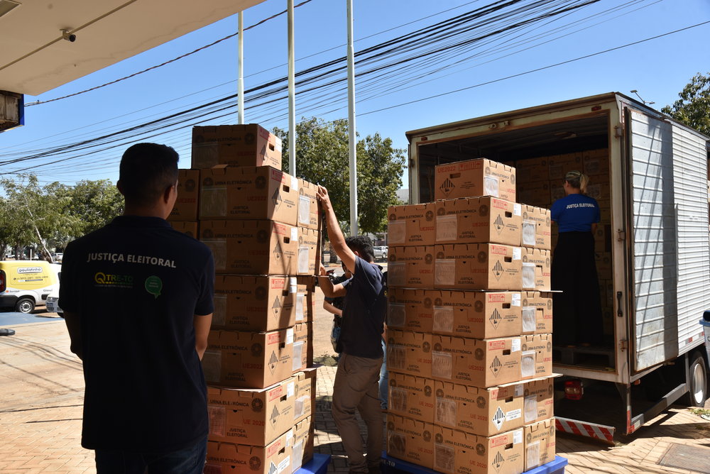 tre-to-conclui-entrega-de-urnas-eletronicas-para-eleicoes-de-2024