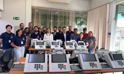tre-to-realiza-preparacao-das-urnas-eletronicas-com-fiscalizacao-publica
