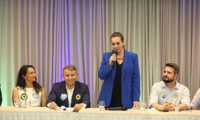 prefeita-cinthia-ribeiro-declara-apoio-a-eduardo-siqueira-campos-para-segundo-turno-em-palmas
