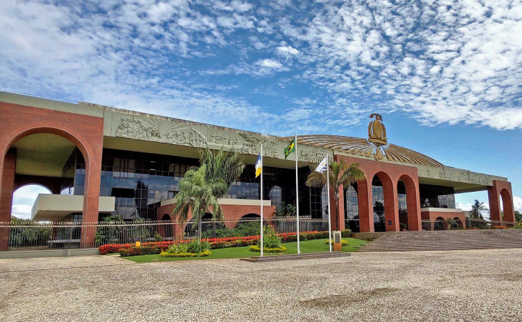 governador-do-tocantins-decreta-ponto-facultativo-nos-dias-23,-24,-30-e-31-de-dezembro