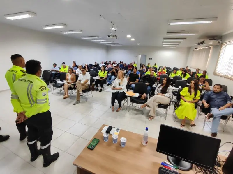 secretario-de-mobilidade-urbana-e-defesa-civil-alinha-acoes-para-primeiro-semestre-de-2025