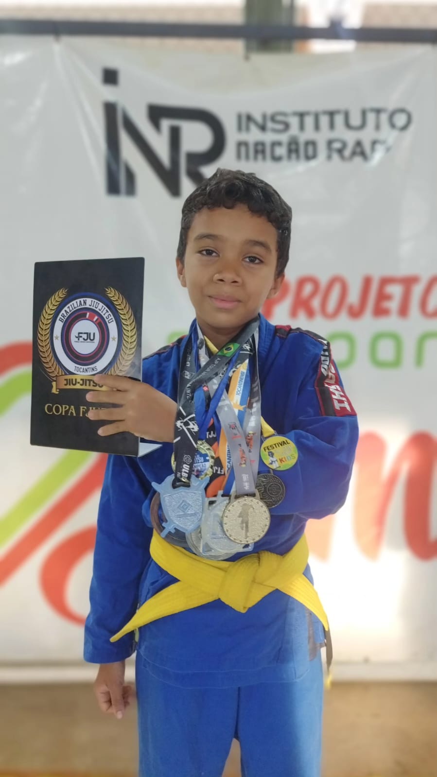 projeto-“compartilhe-amor”-celebra-um-ano-de-conquistas-nos-tatames-e-formacao-cidada