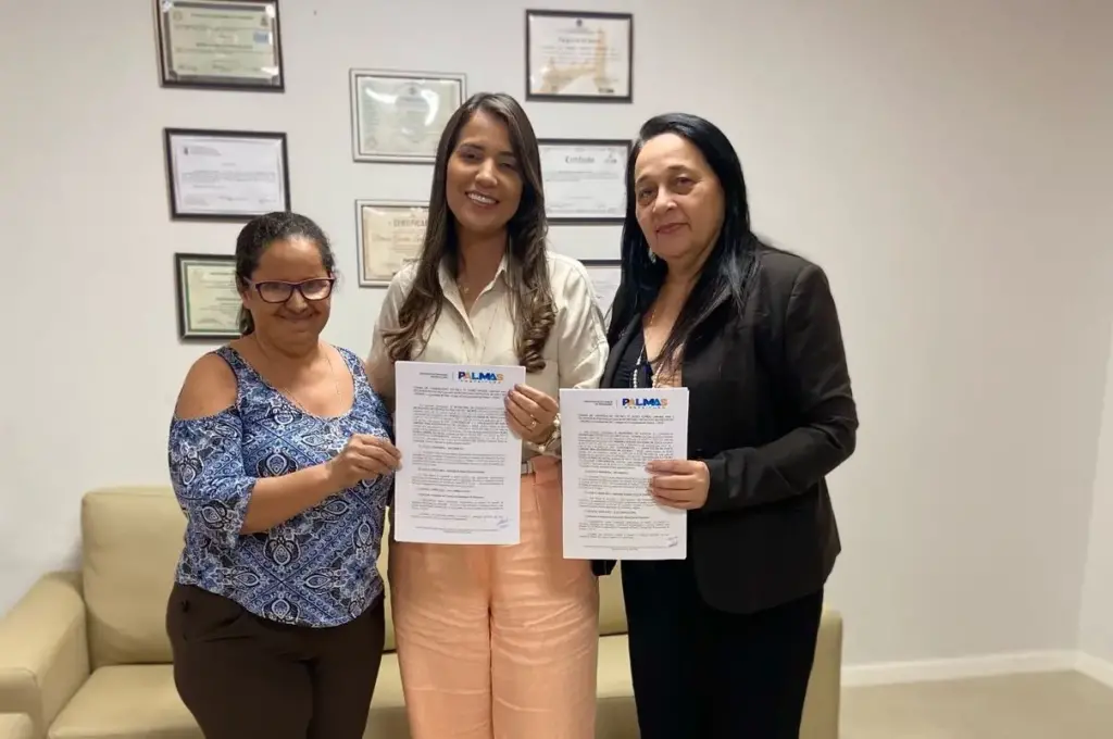 educacao-de-palmas-assina-termo-de-cooperacao-com-associacao-de-pais-e-amigos-dos-excepcionais