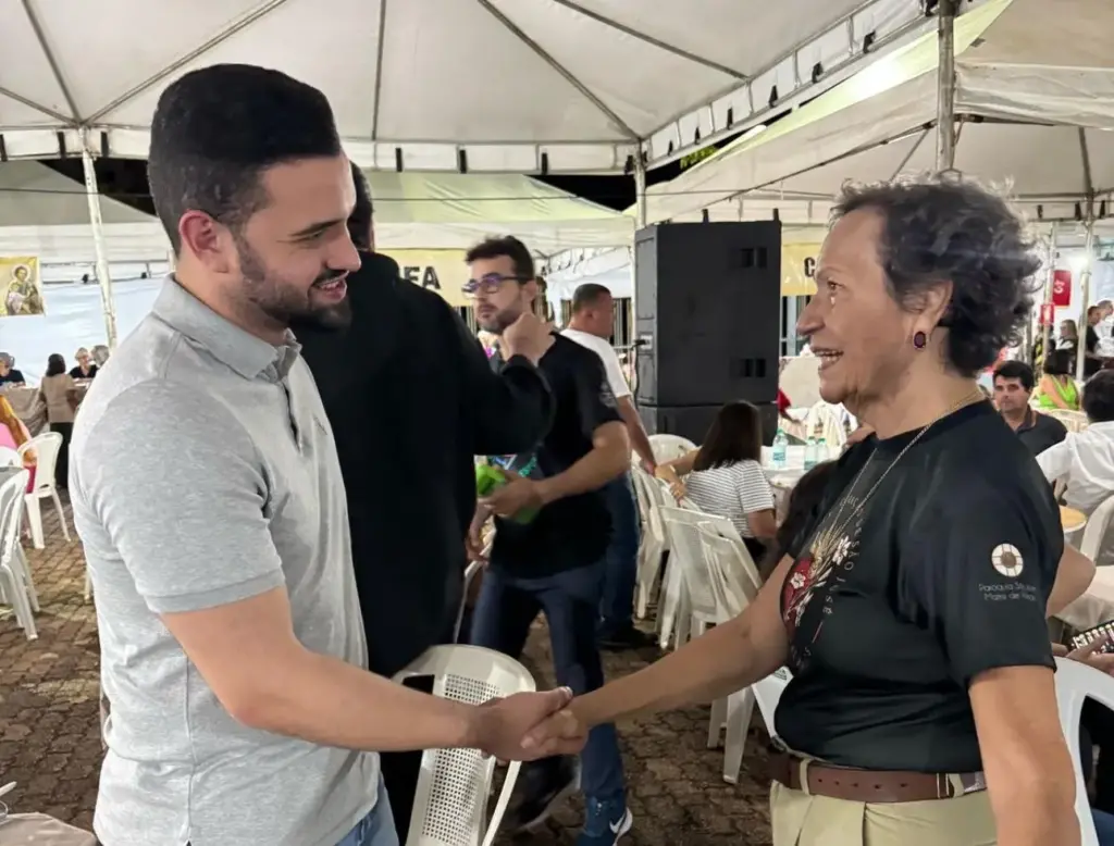 vereador-marcos-junior-prestigia-festa-de-sao-jose-e-reforca-importancia-da-fe-e-da-familia