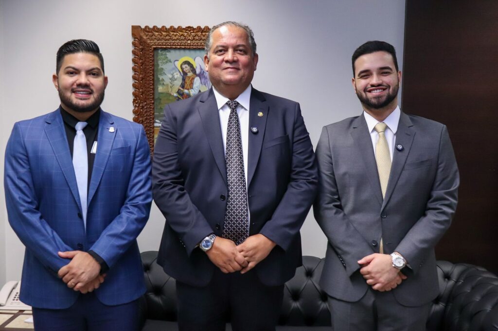 marcos-junior-articula-com-eduardo-gomes-investimentos-para-educacao-inclusiva-em-palmas