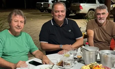 amelio-cayres-consolida-aliancas-politicas-em-jantar-estrategico