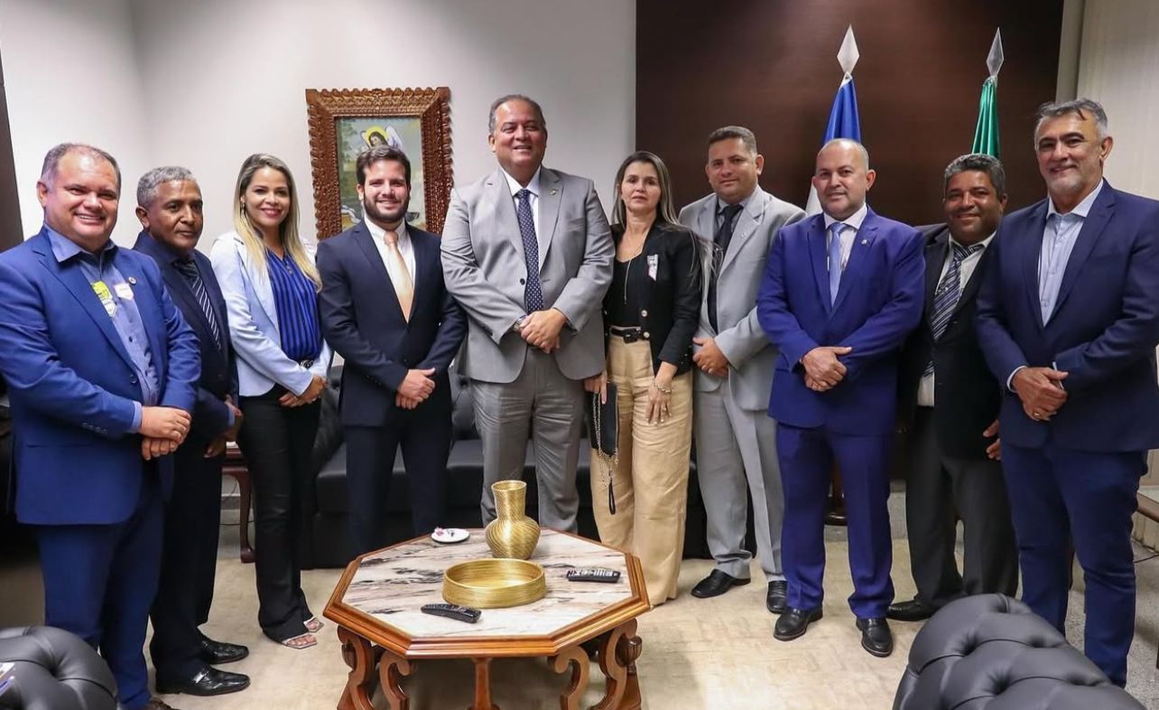 amelio-cayres-amplia-dialogo-com-bancada-federal-e-reforca-construcao-politica-conjunta