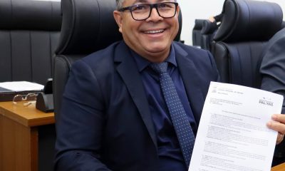vereador-folha-cobra-mais-transparencia-nos-horarios-de-onibus-em-palmas