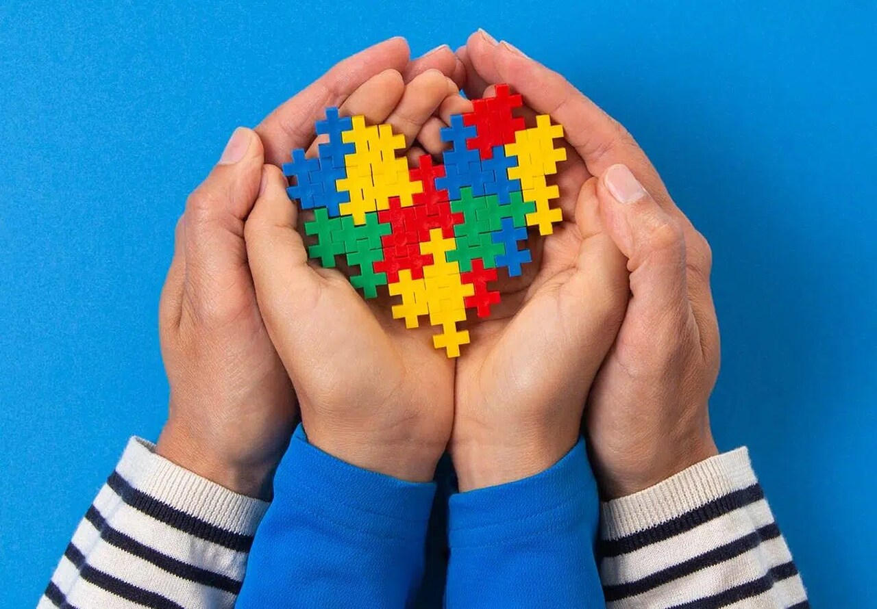 decisao-no-tocantins-garante-a-mae-de-crianca-com-tea-jornada-reduzida-e-salario-integral