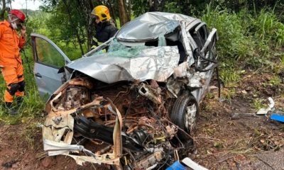 caminhao-fica-atravessado-em-rodovia-apos-acidente-grave-com-morte;-transito-ficou-interditado