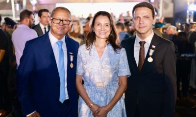prefeito-de-palmas-e-secretario-de-governo-recebem-a-mais-alta-honraria-da-policia-militar