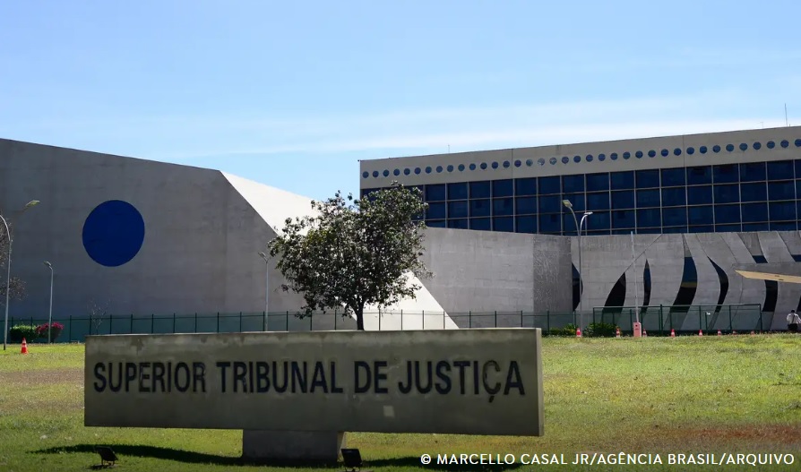 stj-reconhece-genero-neutro-em-registro-civil-pela-primeira-vez