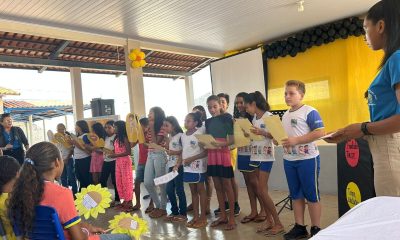 policia-civil-realiza-acao-educativa-sobre-protecao-de-criancas-e-adolescentes-em-palmeirante