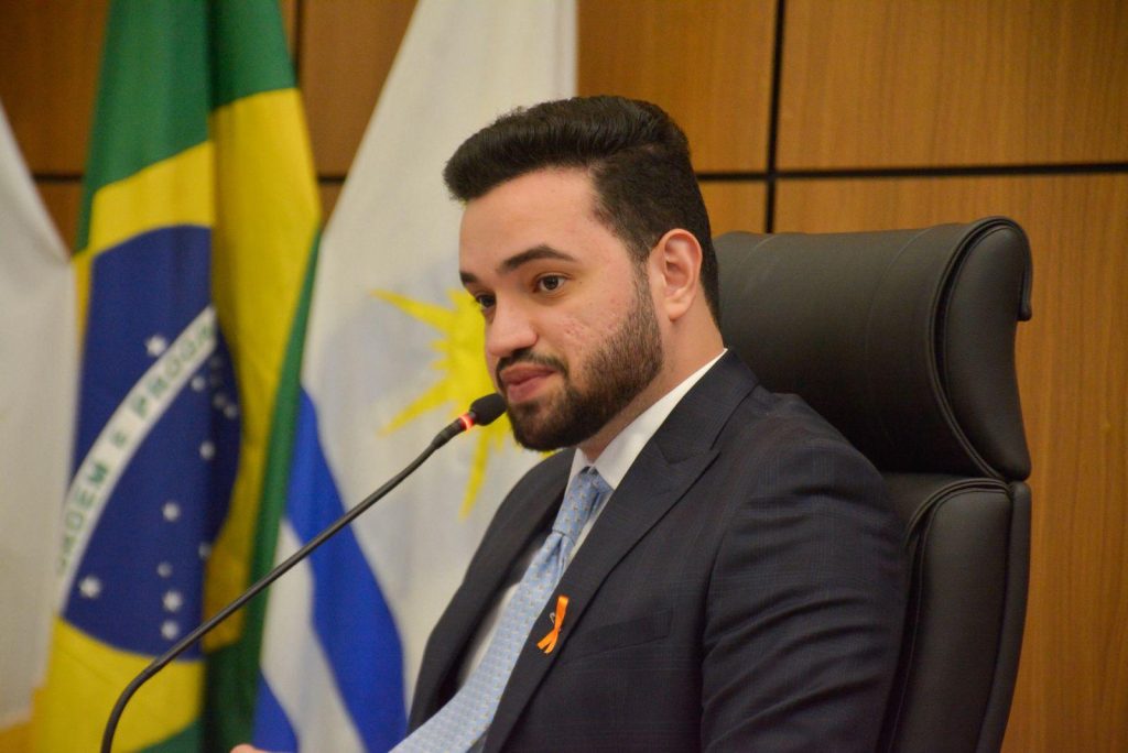 vereador-marcos-junior-propoe-gratuidade-no-transporte-para-estudantes-de-cursinhos-em-palmas