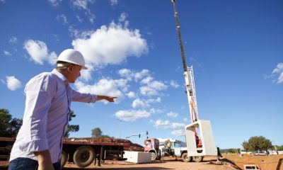 prefeito-eduardo-siqueira-campos-acompanha-avanco-de-obras-nas-regioes-sul-e-norte-de-palmas