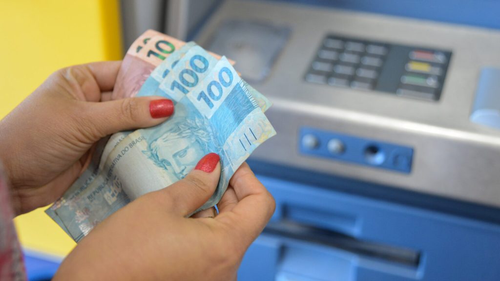 prefeitura-de-palmas-paga-servidores-municipais-nesta-sexta-feira,-27