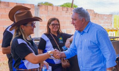 laurez-moreira-visita-almas-em-dia-de-festa-e-reforca-apoio-a-tradicao-da-expoalmas