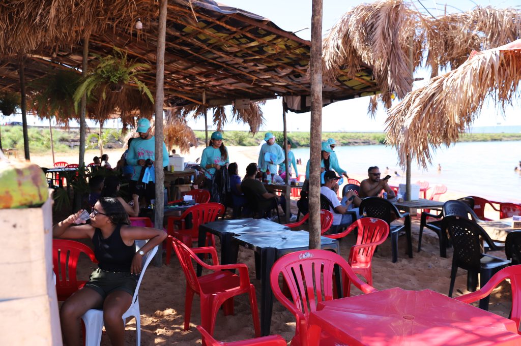 praia-consciente-2025-mobiliza-quase-3-mil-pessoas-em-acoes-ambientais-nas-praias-do-tocantins