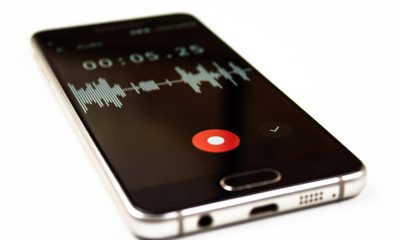 tst-rejeita-audio-como-prova-nova-e-mantem-justa-causa-por-abandono-de-emprego