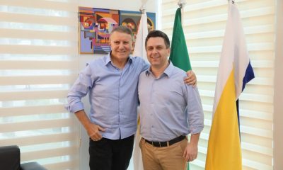 prefeito-eduardo-siqueira-celebra-retorno-de-tiago-dimas-ao-parlamento
