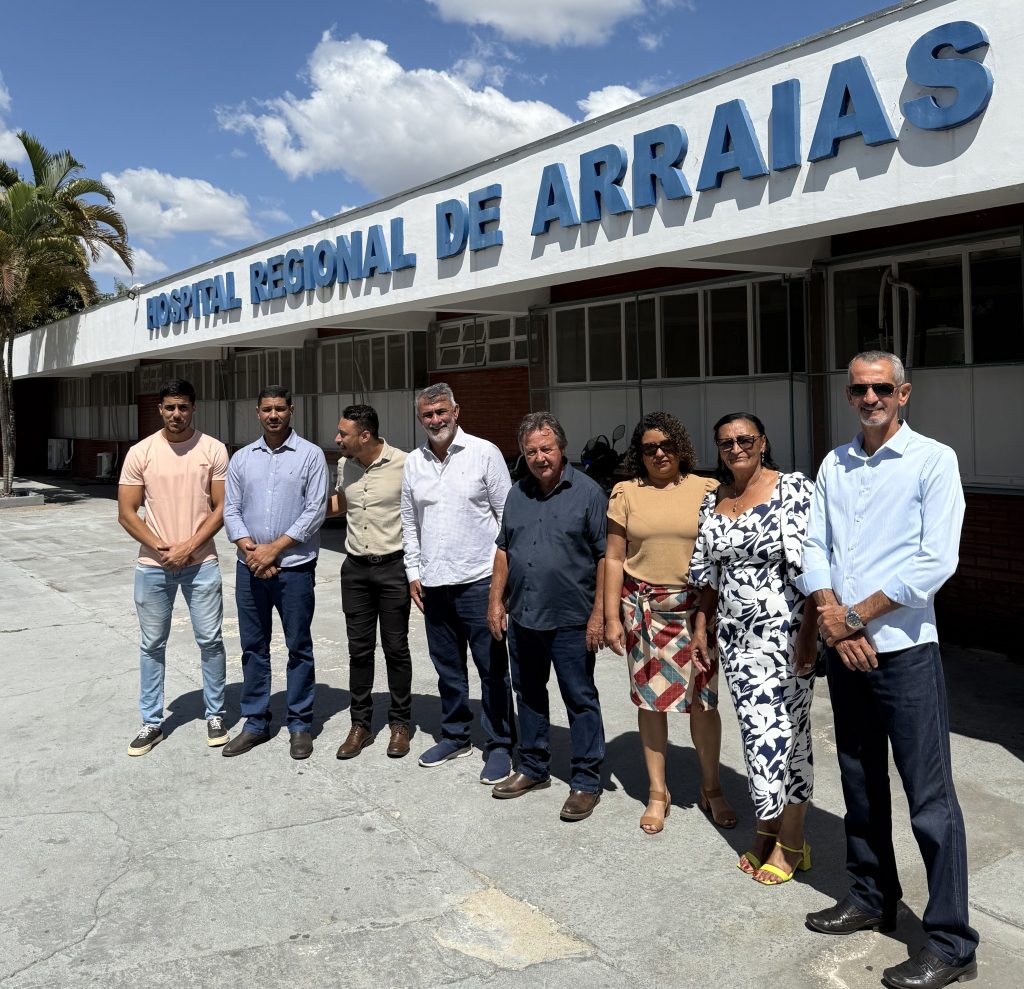285-anos-de-arraias:-amelio-cayres-firma-compromisso-para-fortalecer-saude-no-municipio-e-regiao