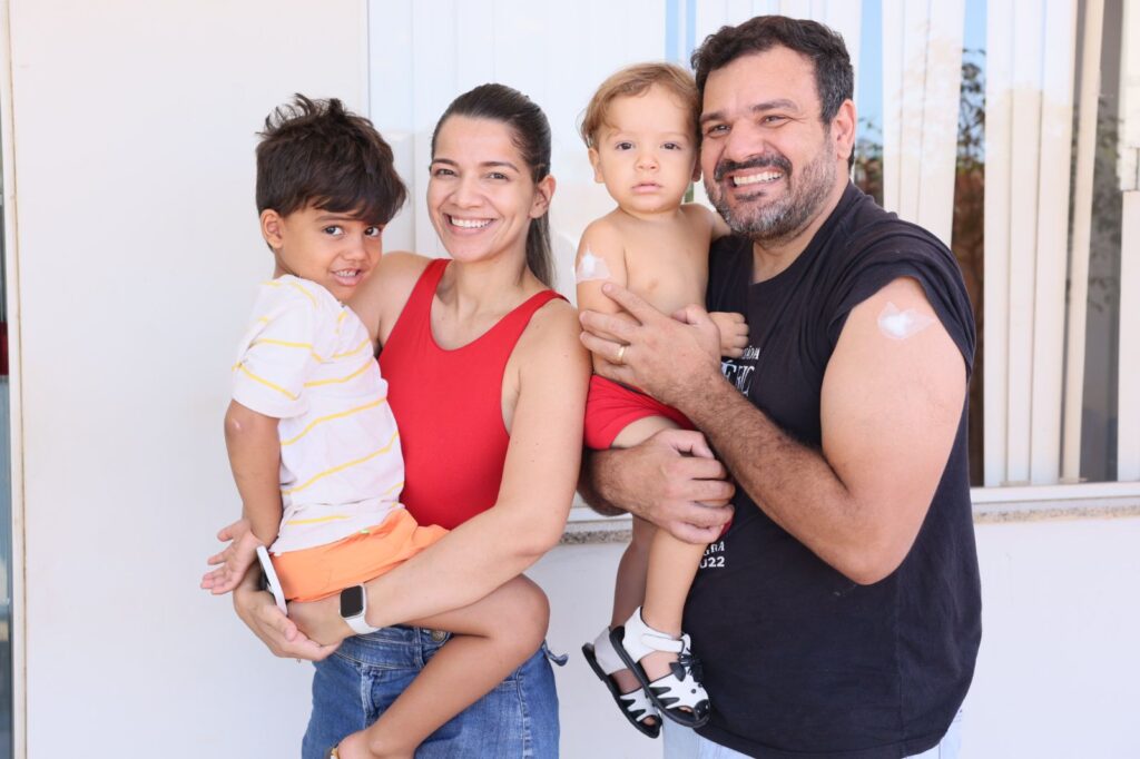dia-d-de-vacinacao-mobiliza-familias-em-palmas-com-acoes-em-todas-as-regioes-da-capital