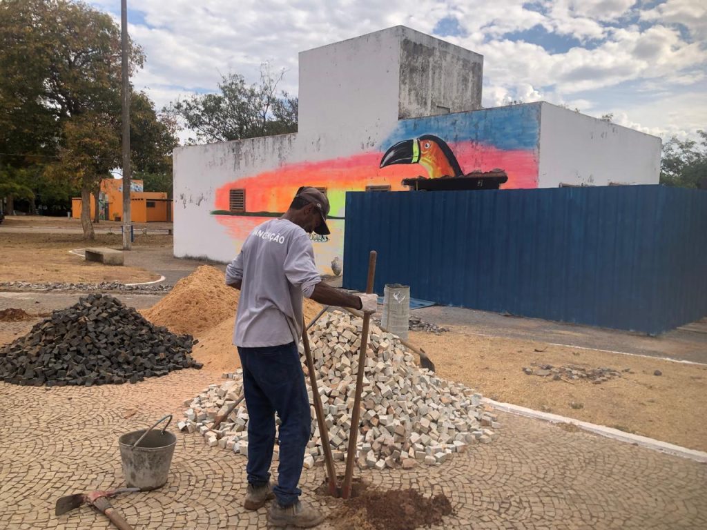 predio-municipal-na-praia-da-graciosa-e-reformado-para-instalacao-de-base-comunitaria-da-gmp