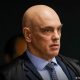 moraes-da-48-horas-para-bolsonaro-explicar-rascunho-de-pedido-de-asilo