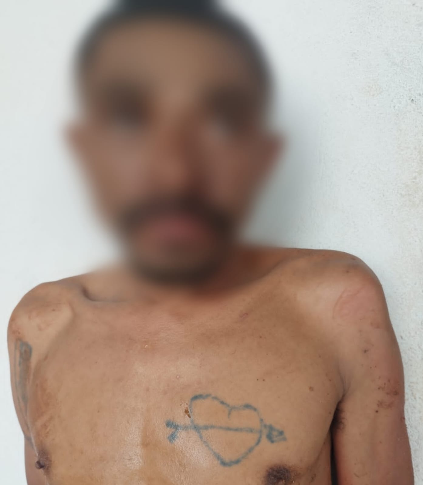 homem-com-mandado-de-prisao-em-aberto-e-flagrado-abusando-de-criancas-no-taquari;-saiba-mais