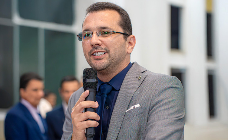 governador-laurez-moreira-nomeia-novo-gestor-para-secretaria-de-estado-da-administracao