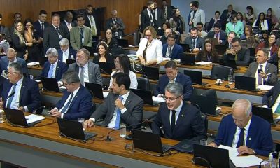 apos-protestos,-ccj-do-senado-rejeita-pec-da-blindagem-por-unanimidade