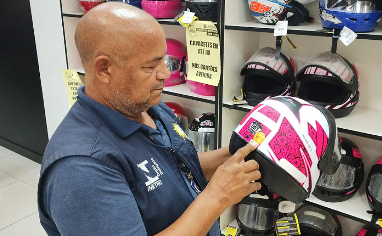 dia-nacional-do-transito-reforca-fiscalizacao-do-inmetro-em-capacetes-e-cadeirinhas-no-tocantins