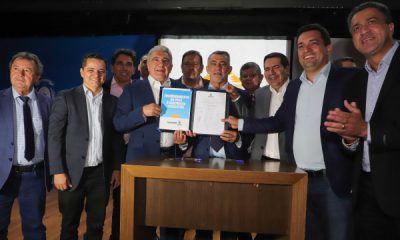 laurez-envia-pccr-da-educacao-a-assembleia-e-solicita-aprovacao-rapida