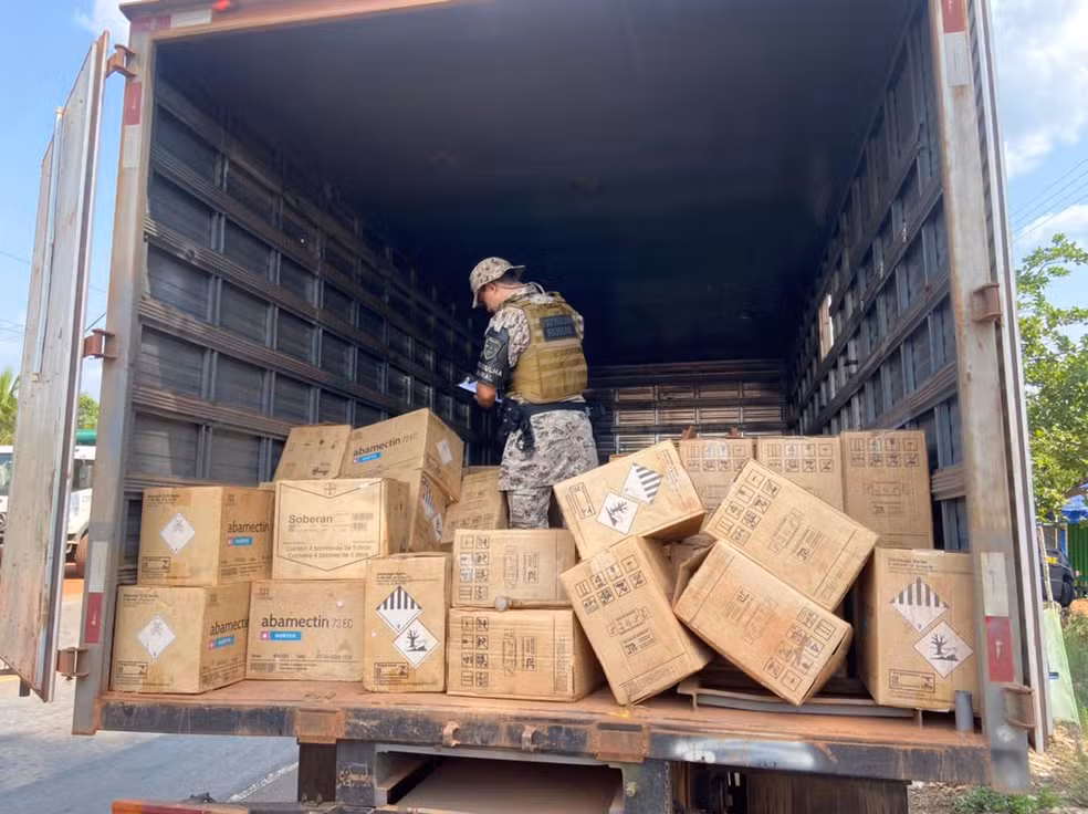 agrotoxicos-furtados:-tres-presos-com-r$-400-mil-em-carga-na-to-222