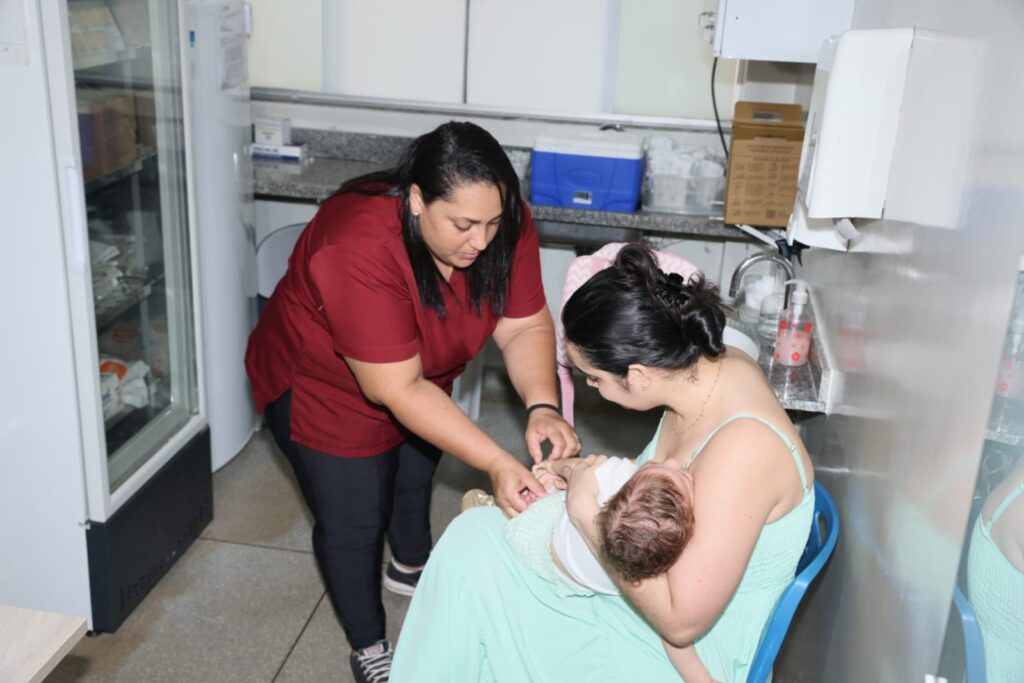 prefeitura-de-palmas-realiza-dia-d-de-vacinacao-e-reune-familias-da-capital
