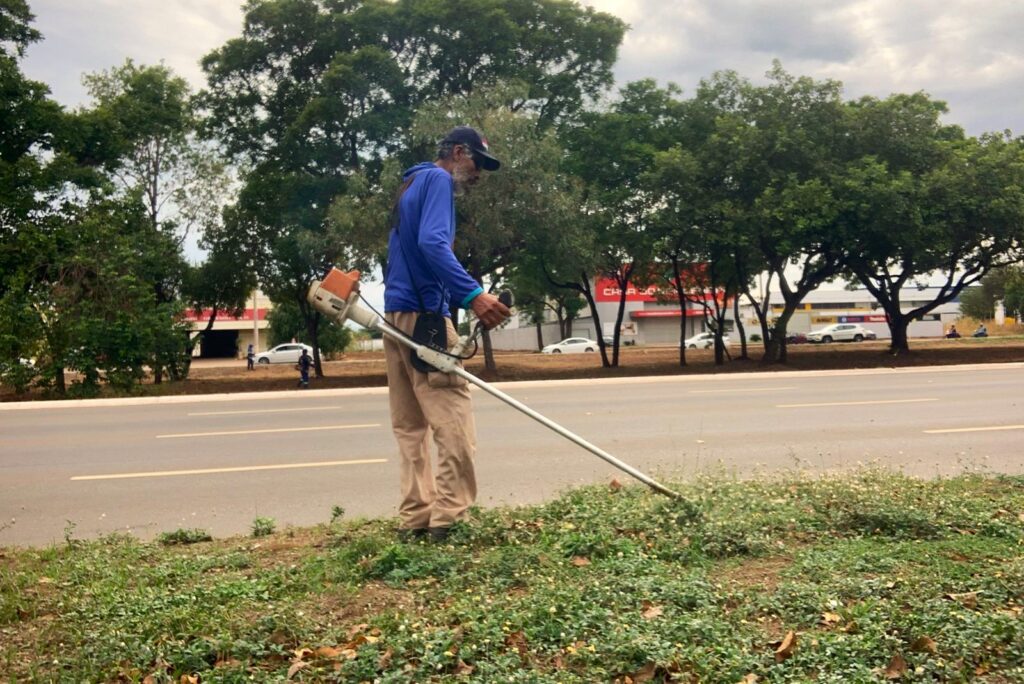 prefeitura-reforca-acoes-preventivas-de-limpeza-em-vias-de-palmas