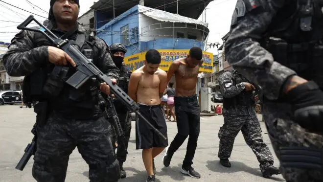 parana-pesquisas:-69%-apoiam-operacoes-policiais-no-rio