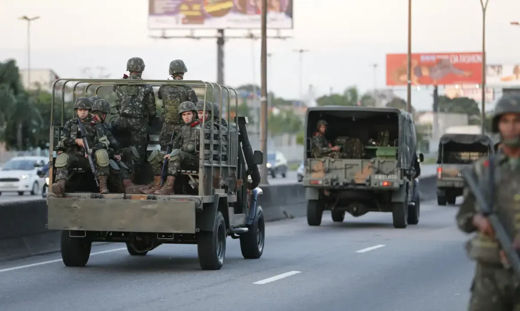 datafolha:-76%-dos-moradores-do-rio-querem-exercito-na-seguranca