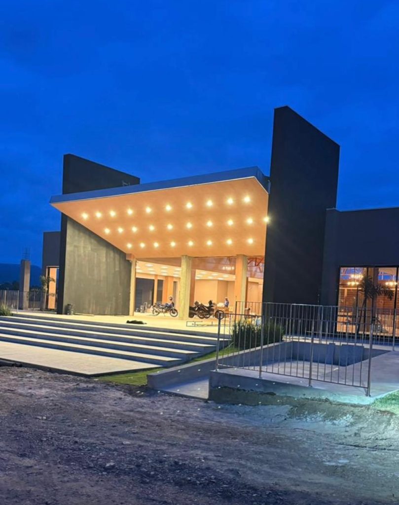 sindicato-rural-de-palmas-inaugura-moderno-tatersal-de-leiloes-e-eventos-na-capital.