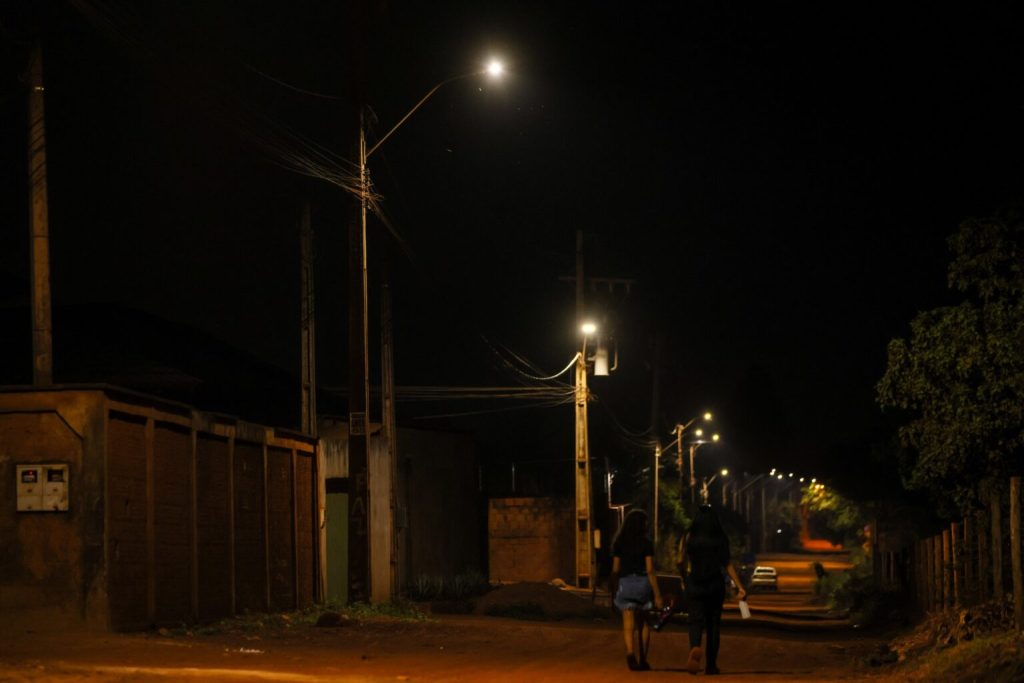 prefeitura-de-palmas-moderniza-iluminacao-do-setor-lago-norte-com-tecnologia-em-led