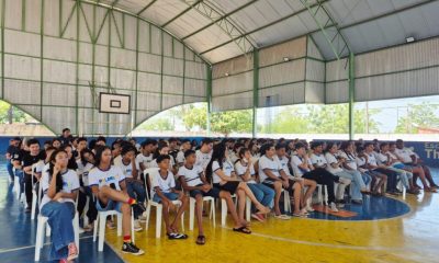 guarda-metropolitana-realiza-palestras-sobre-cultura-afro-brasileira-na-escola-thiago-barbosa