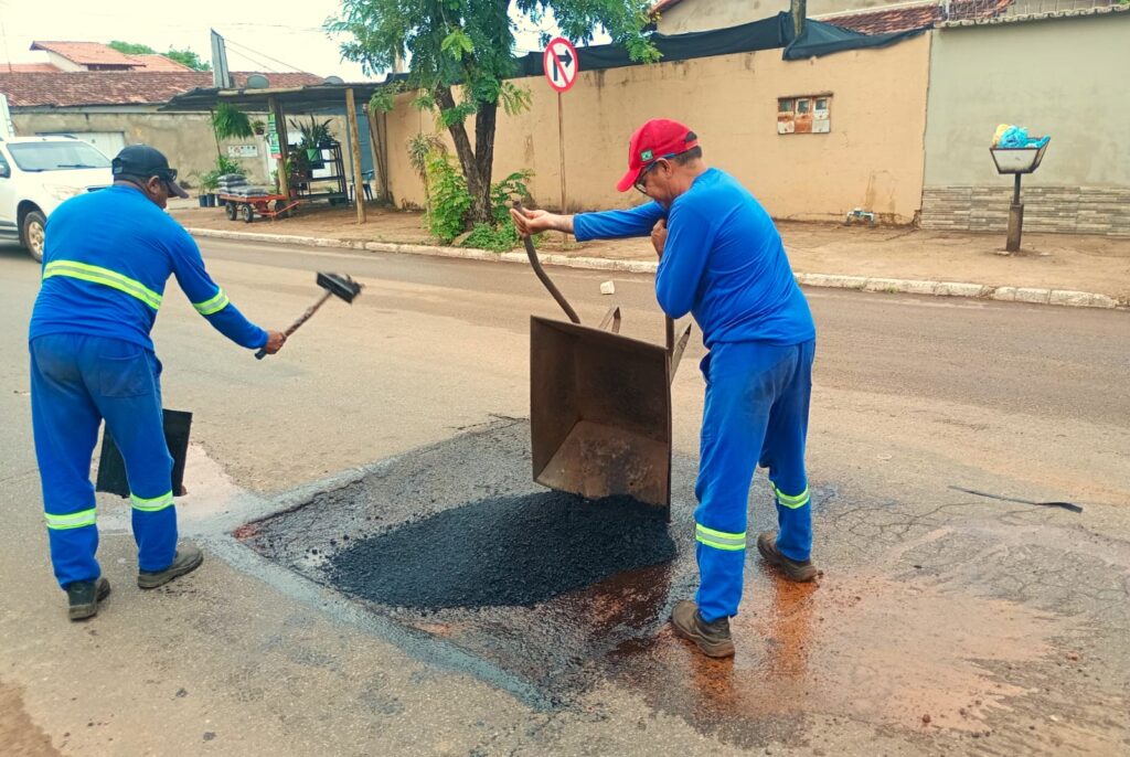 prefeitura-de-palmas-mantem-servicos-de-tapa-buraco-no-periodo-chuvoso
