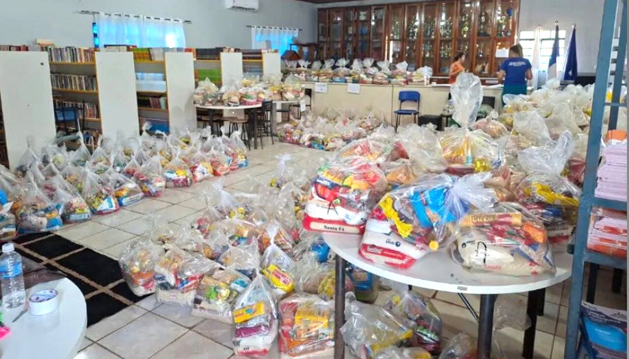 gincana-escolar-arrecada-302-cestas-basicas-e-leva-solidariedade-a-familias-de-divinopolis