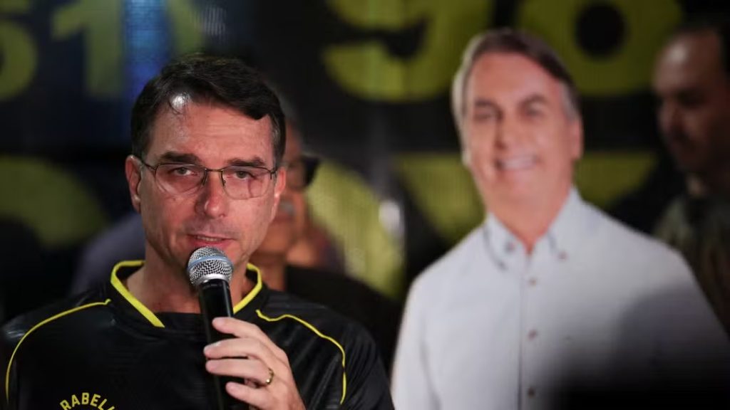 efeito-flavio:-bolsa-desaba-como-no-dia-em-que-lula-se-tornou-elegivel-e-dolar-dispara