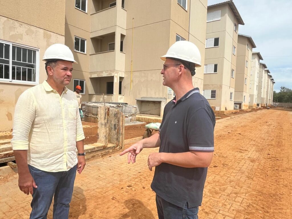 obras-do-residencial-parque-dos-ipes-i,-ii-e-iii-alcancam-70%-de-execucao-e-entram-na-fase-final