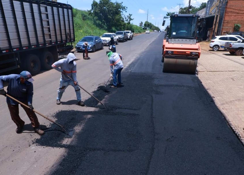 municipio-de-palmas-segue-com-obras-de-recapeamento-na-marginal-leste-da-br-010,-em-taquaralto