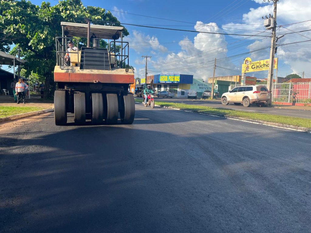 prefeitura-de-palmas-conclui-recapeamento-em-taquaralto-da-marginal-leste-da-br-010