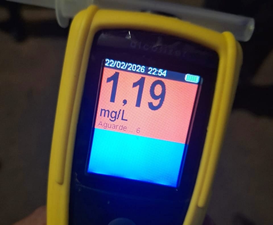 agentes-de-transito-flagram-motociclista-embriagado-apos-colisao-na-regiao-sul-de-palmas