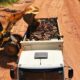 prefeitura-retira-40-caminhoes-de-entulhos-em-forca-tarefa-de-limpeza-no-acesso-a-praia-do-caju