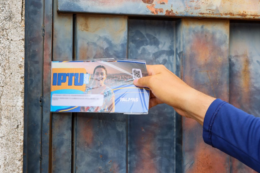 conheca-novo-modelo-de-carne-do-iptu-2026-e-entenda-servico-de-entrega-aos-enderecos-na-capital